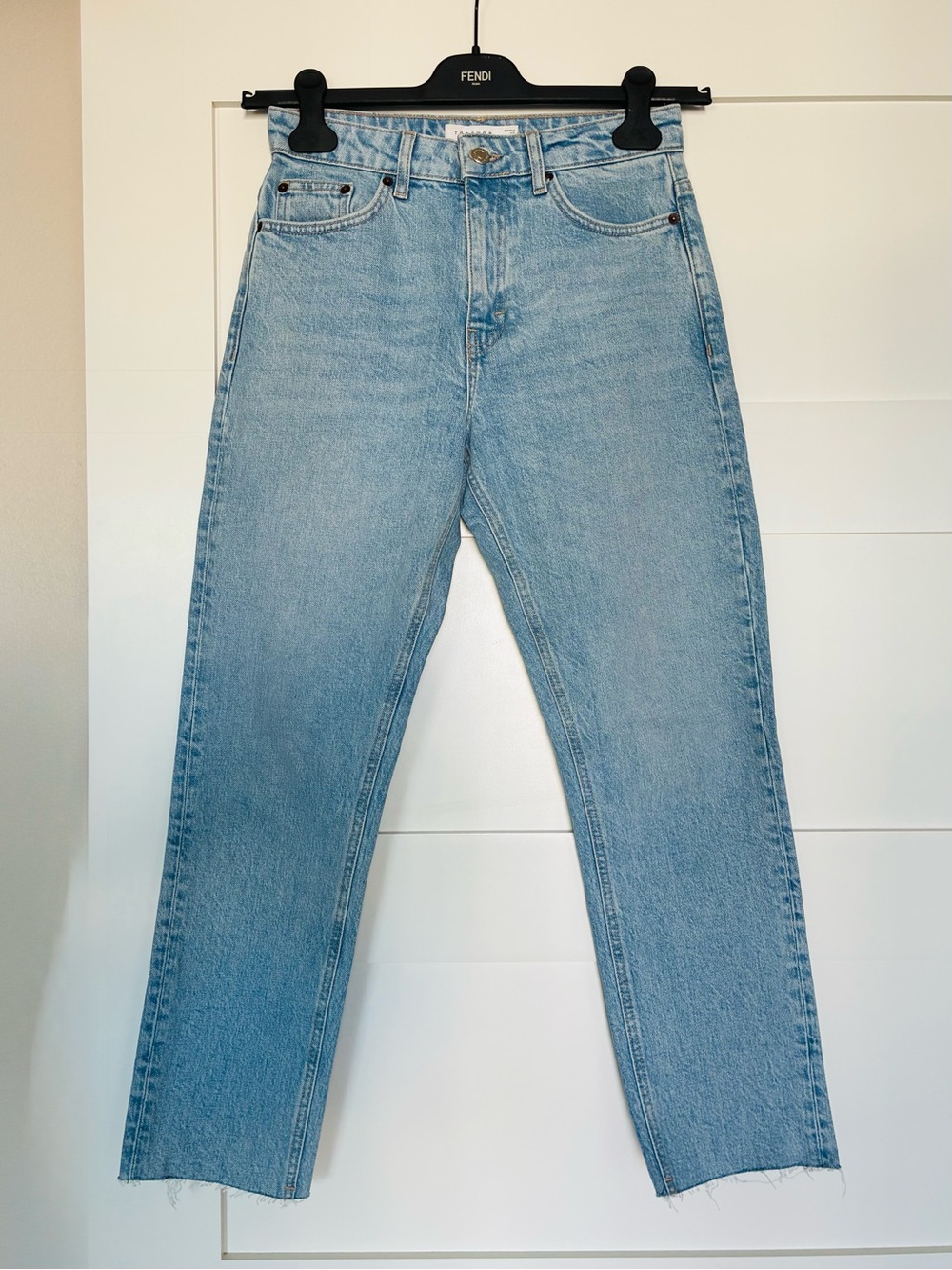 TOPSHOP US 4 W26 L32 Light Wash Straight Leg Jeans